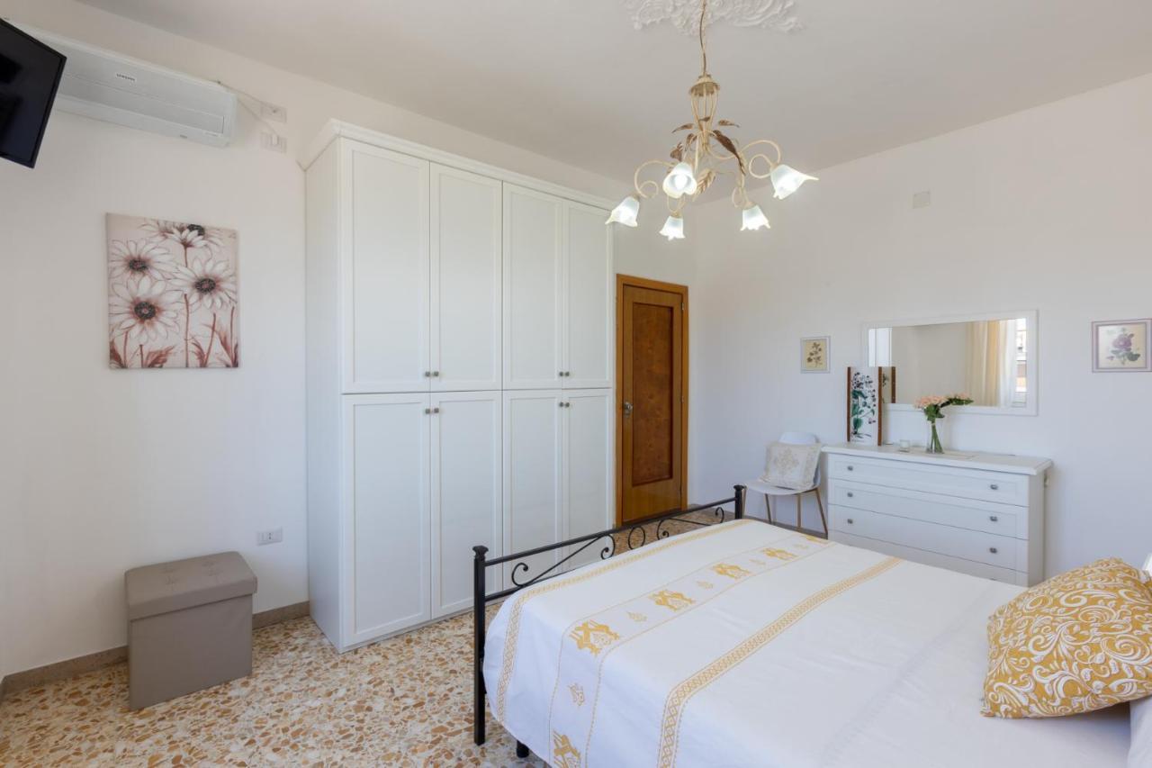 קליארי Pintadera B&B מראה חיצוני תמונה